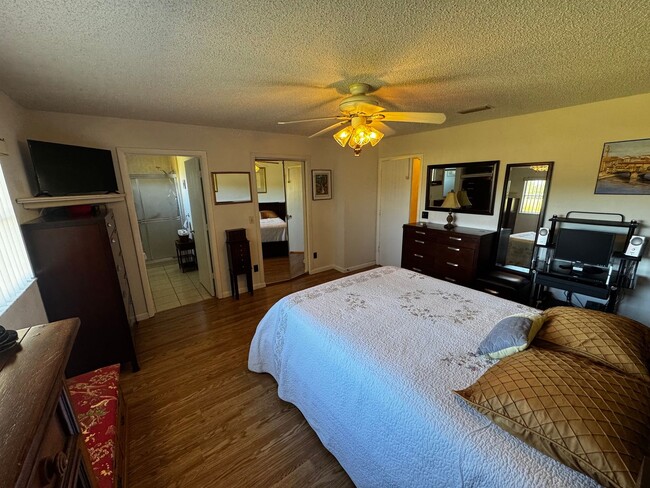 Photo - Active 55+ Living in On Top of the World – 2BR/2BA Villa with Resort-Style Amenities!