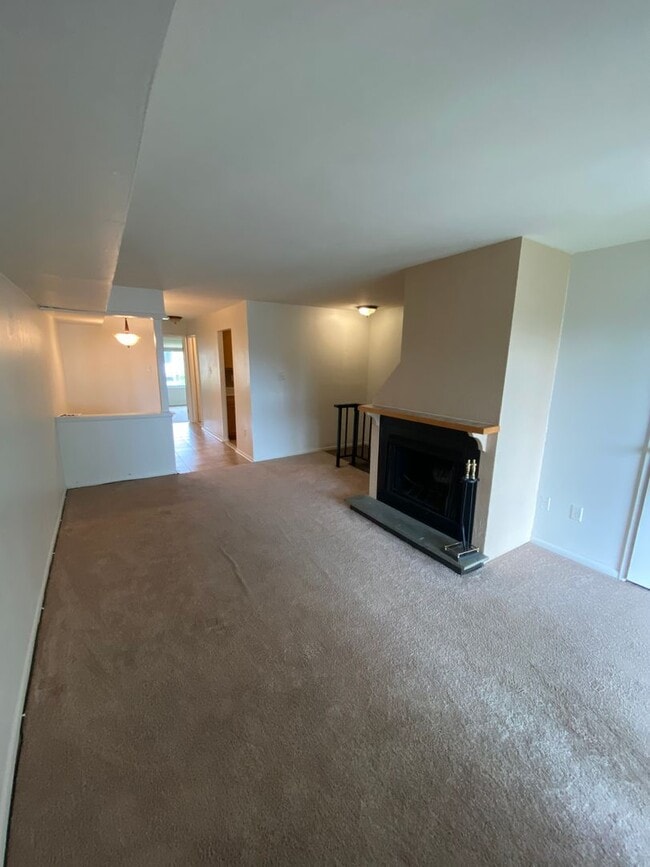 14 Lancaster Estates