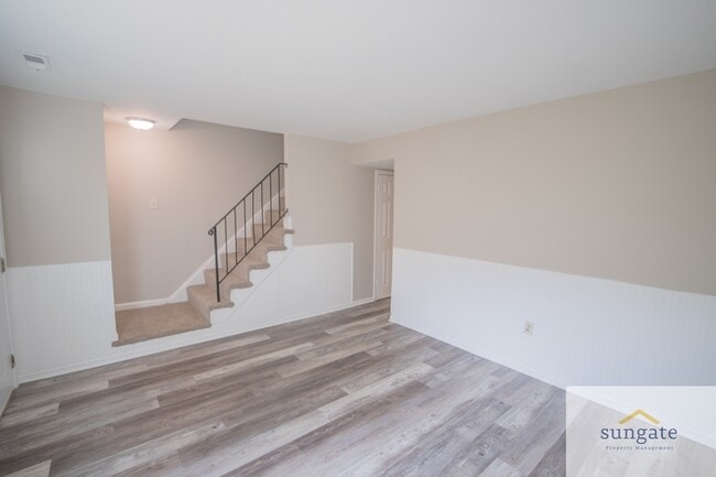 Photo - 6449 Union Ct