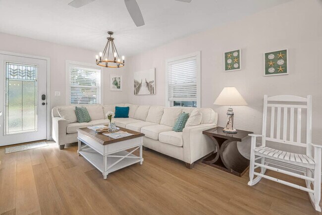 529 11th Ave N Unit SI ID1578555P