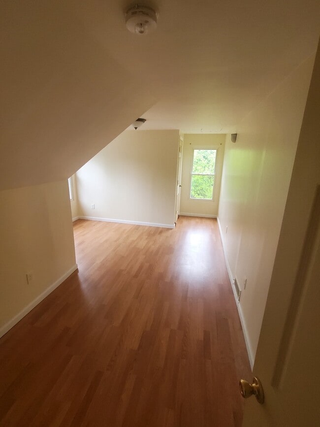 Photo - 1180 Atwood Ave Unit 2