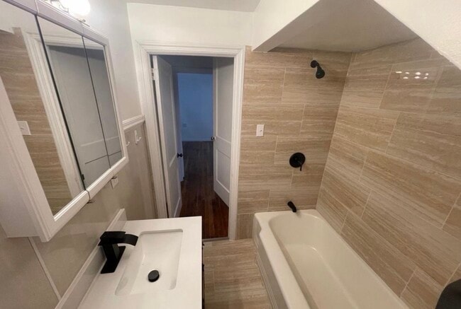 Photo - 100 Talisman Ct