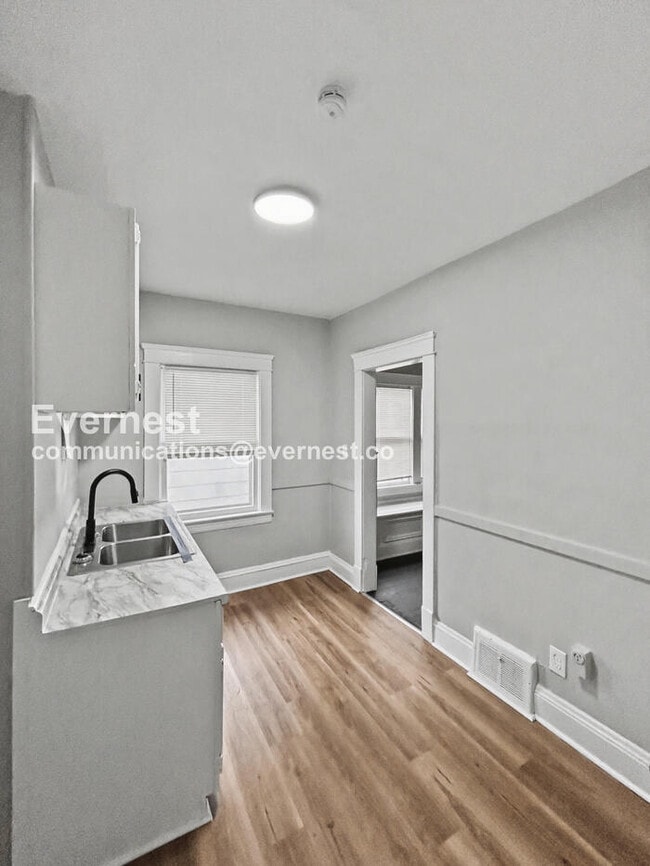 Photo - 2932 E 118th St Unit 2