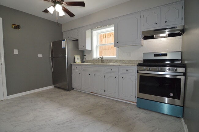 Photo - 2064 N 18th Ave Unit GF