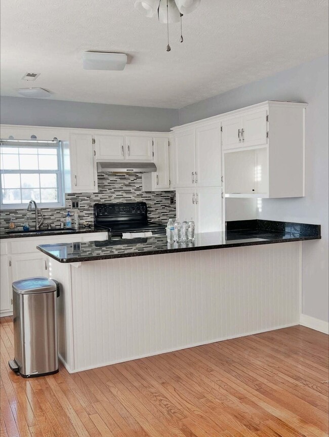 Photo - 100 Woodview Dr