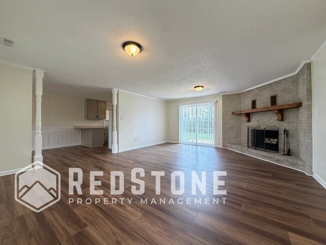 Building Photo - 3138 Whitesell Dr