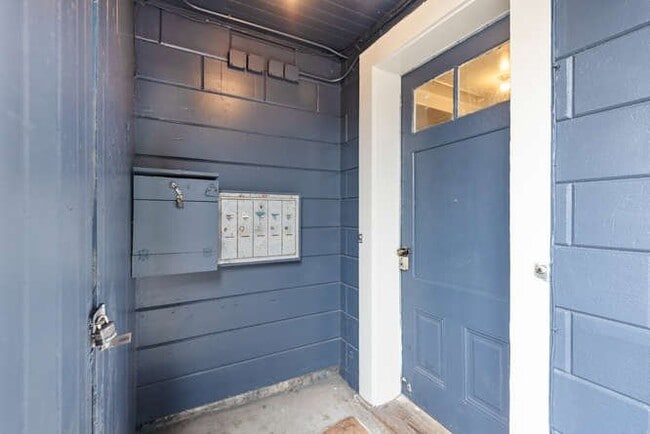 Photo - 807 Treat Ave