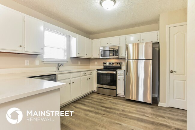 Photo - 2715 Oxford Hall Ave