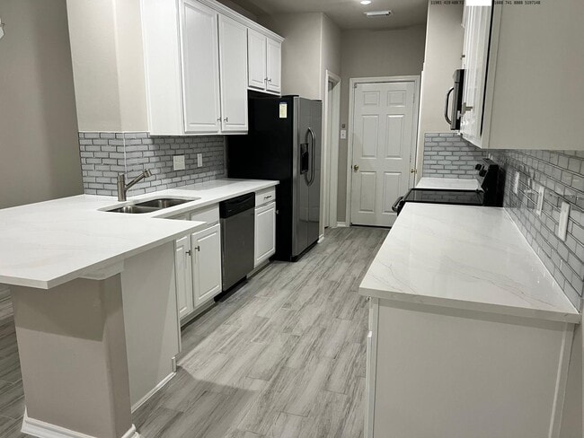 Photo - 114 N Camellia Grove Cir