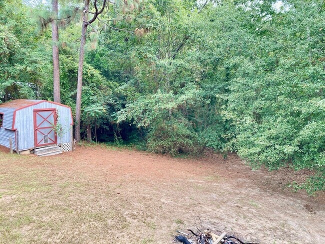 Photo - 444 Cherokee Dr