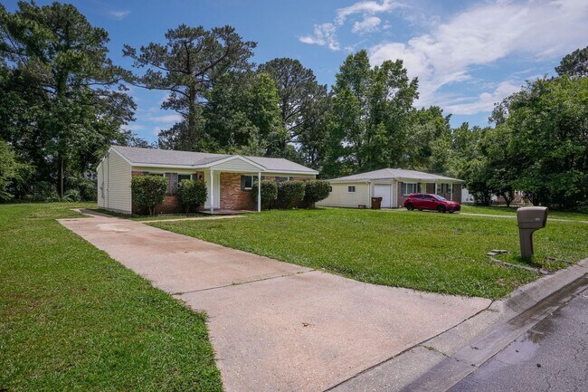 Photo - 105 Ramsey Dr