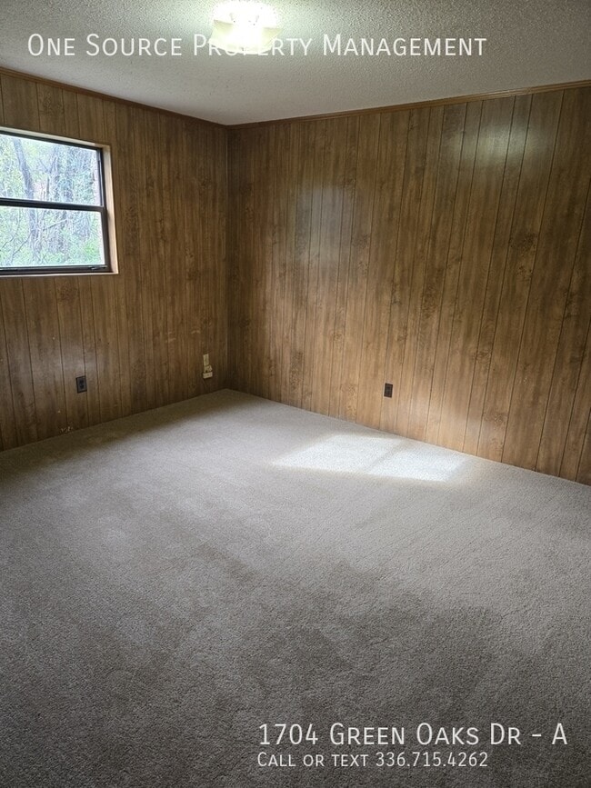 Photo - 1704 Green Oaks Dr SE Unit A