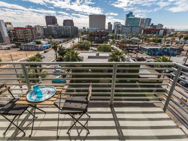 Views from Linear - Linear Apartment Homes