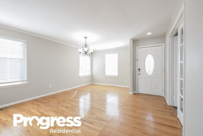 Photo - 4223 Pioneer Pl