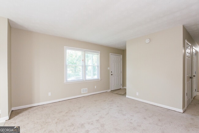 Photo - 418 Smyrna Powder Springs Rd SW