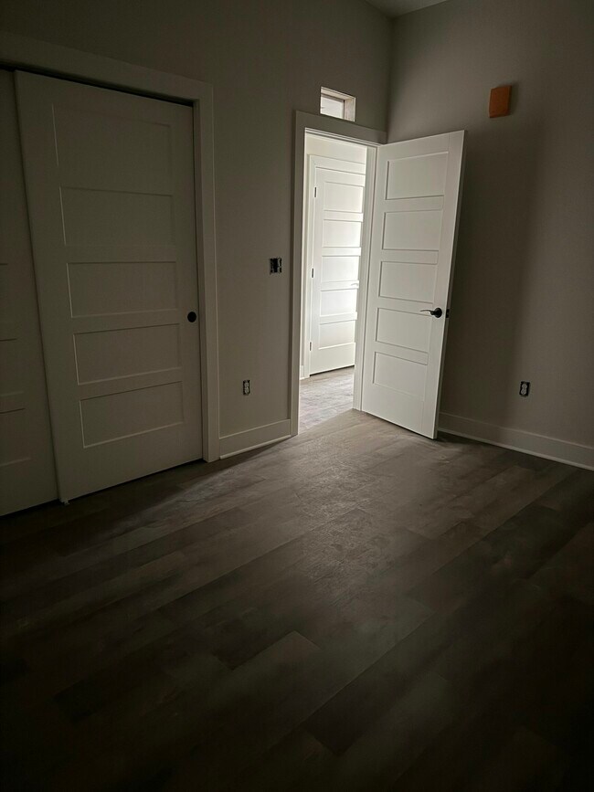 Photo - 106 E Erie St Unit 3A