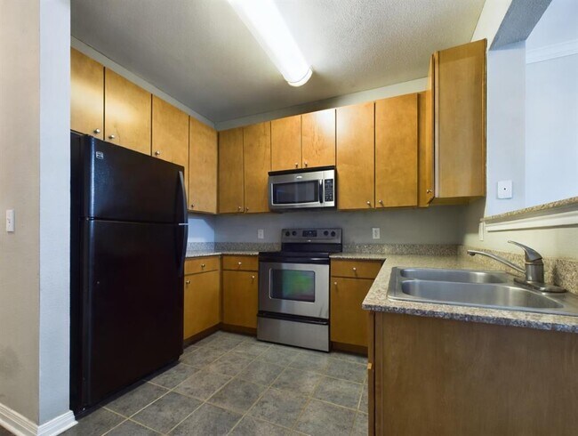 Photo - 2502 Leon St Unit 100