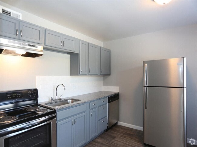 Photo - Melrose Place Apartments