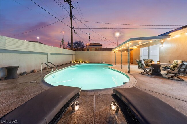 Photo - 105 Marigold Ln