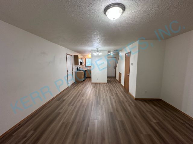 Photo - 714 SE Palmblad Pl