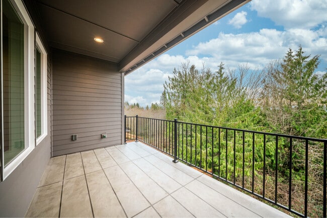 Photo - 222 Curtis Dr