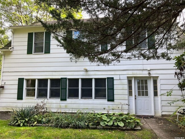 Photo - 2350 Cedar Swamp Rd