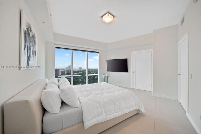 Photo - 60 SW 13th St Unit 2600