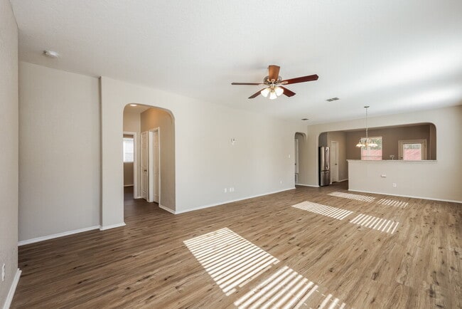 Photo - 27330 Wrought Iron