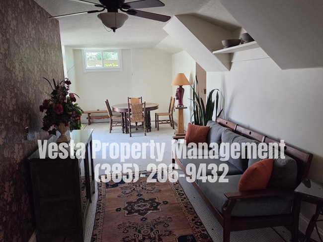 Photo - 2583 Brinker Ave