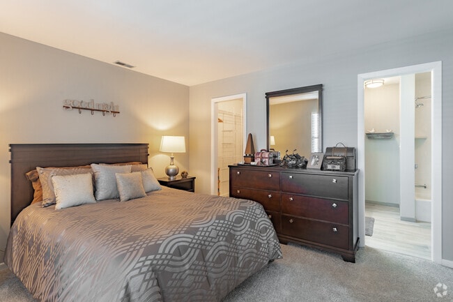 Photo - Remington Place Apartments