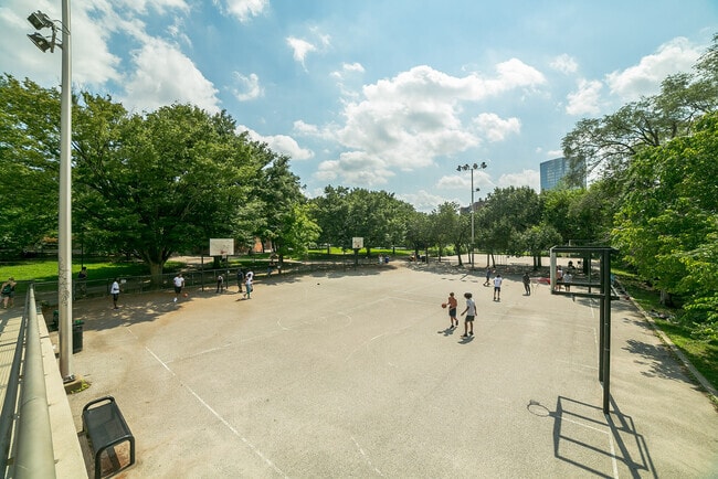Basketball and Tennis Courts - 2429 Locust St Unit 618