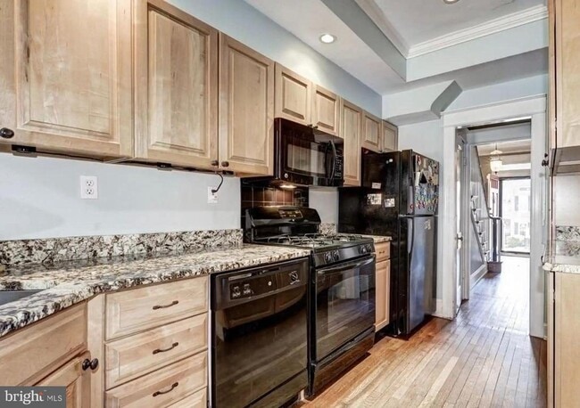 Photo - 2116 37th St NW