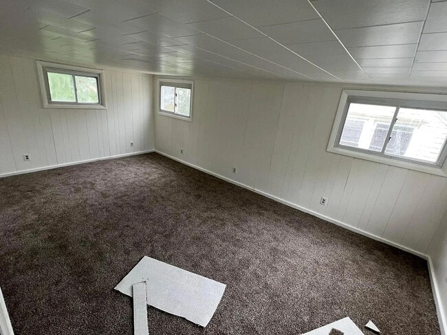 Photo - 4 Bedroom 1.5 bath house for rent