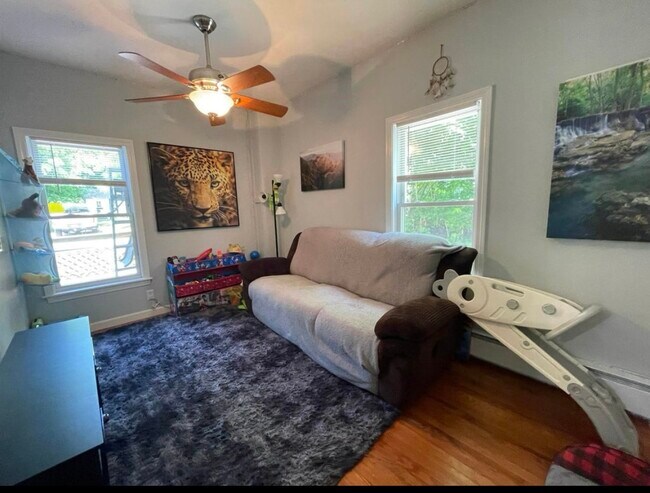 Photo - 76 E Broadway Unit 1