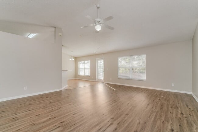 Photo - 214 Pleasant Hill Dr