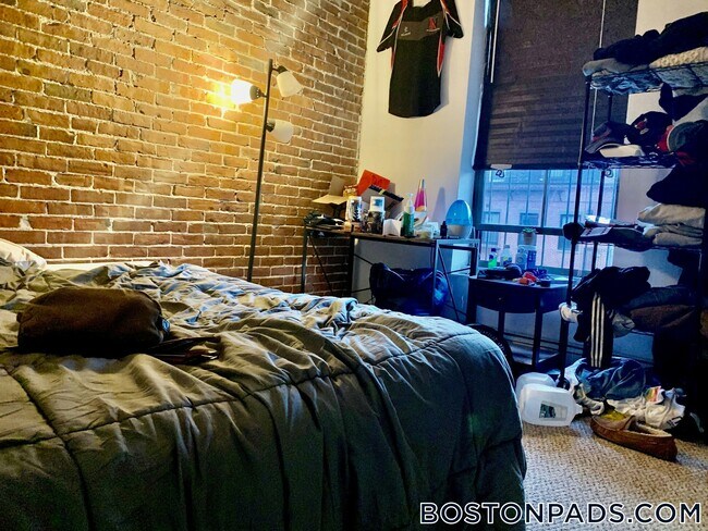 Photo - 486 Massachusetts Ave Unit 3