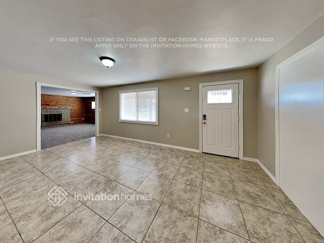 3814 W Vista Ave