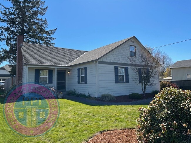 Building Photo - Great Locaton, Small Pet Negotiable w/ Pet Rent