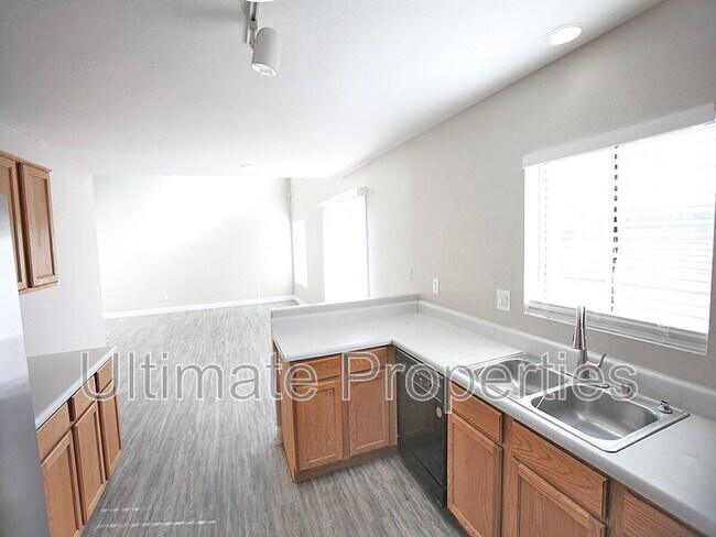 Photo - 12301 W Columbine Dr