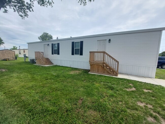 Photo - 3407 Bissell Rd