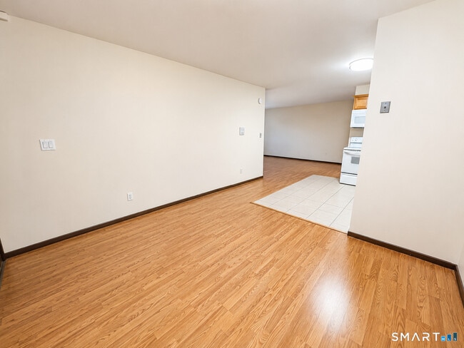 Photo - 185 Scott Rd Unidad 1-D
