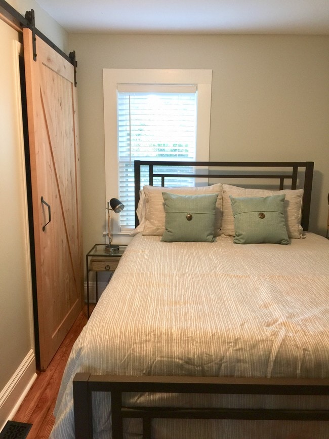 Photo - 1310 Hyman Ave