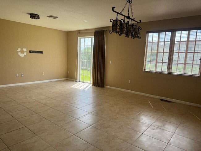 Photo - 14044 SW 276th Way