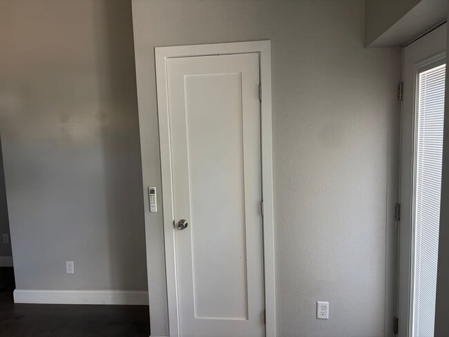Photo - Lowell3850 Unit #C
