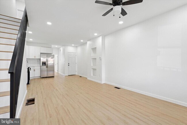 Photo - 3110 Tasker St