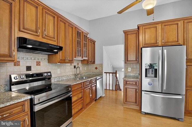 Photo - 18 Dudley Ct