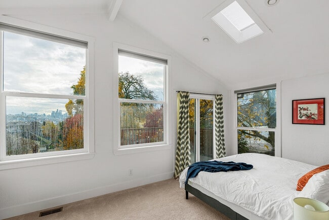 Photo - 1913 N 39th St Unit SI ID1607377P