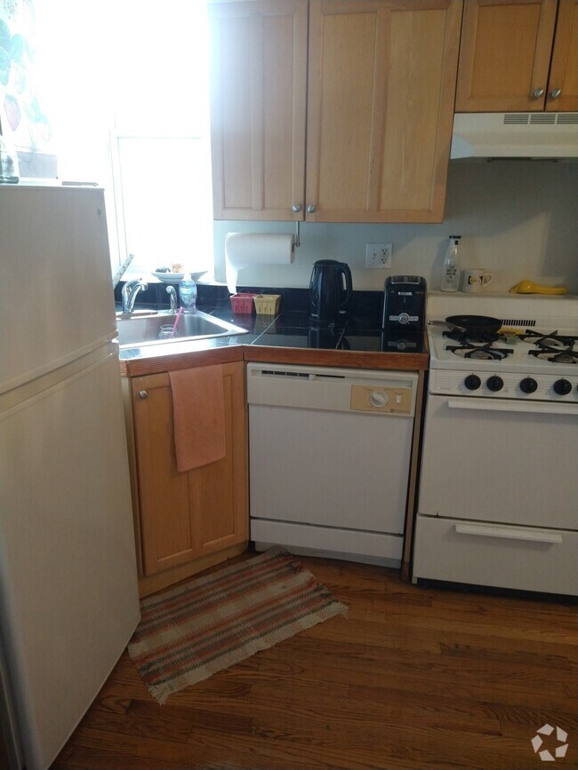 Building Photo - 337A Huntington Ave Unit 2B Rental