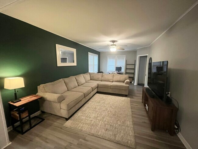 Photo - 157 Congress Avenue, Unit 1 Unit 1