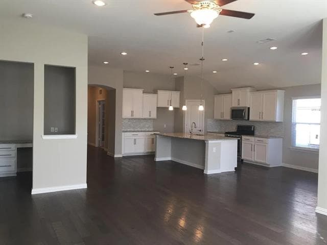 Building Photo - 2416 Leeward Pl Rental